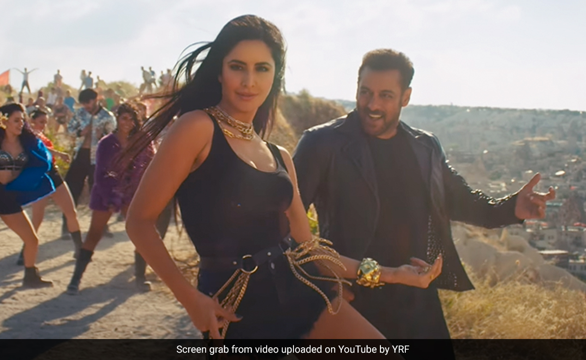 <i>Tiger 3</i> Song <i>Leke Prabhu Ka Naam</i>: Salman Khan And Katrina Kaif's Party Anthem