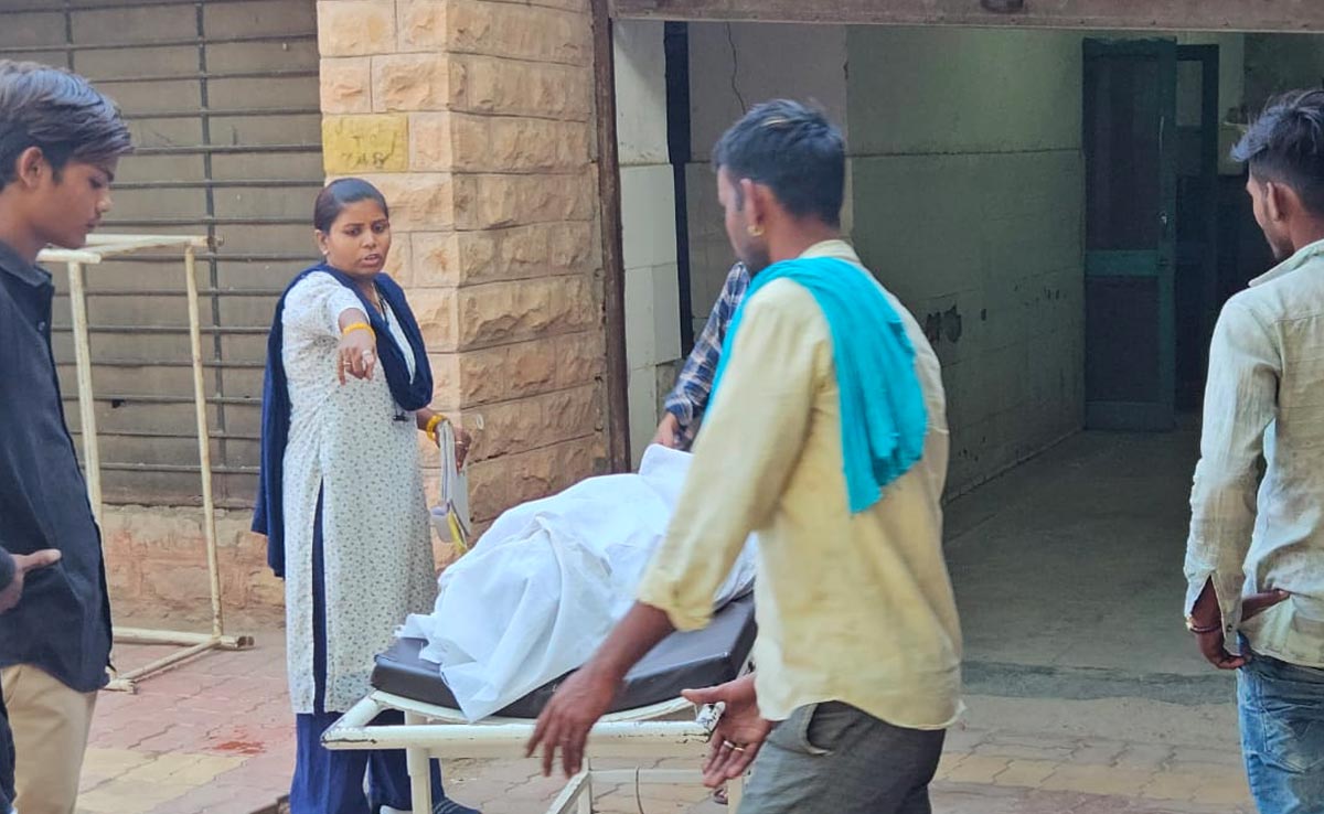 जोधपुर: करंट लगने से मासूम की मौत, कई घंटे बाद भी पोस्टमॉर्टम के लिए नहीं पहुंची पुलिस