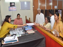 CG Election 2023: विधानसभा की 90 सीटों के लिए 1442 प्रत्याशी हैं मैदान में, इन दिग्गजों का भविष्य है दांव पर CG Election 2023: विधानसभा की 90 सीटों के लिए 1442 प्रत्याशी हैं मैदान में, इन दिग्गजों का भविष्य है दांव पर