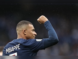 Kylian Mbappe On Target In Paris Saint-Germain Win; Nice Top Ligue 1