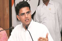 Rajasthan Election 2023:गहलोत के बाद पायलट ने दोहराई मोहब्बत की बात कहा- बीजेपी घबराई Rajasthan Election 2023:गहलोत के बाद पायलट ने दोहराई मोहब्बत की बात कहा- बीजेपी घबराई
