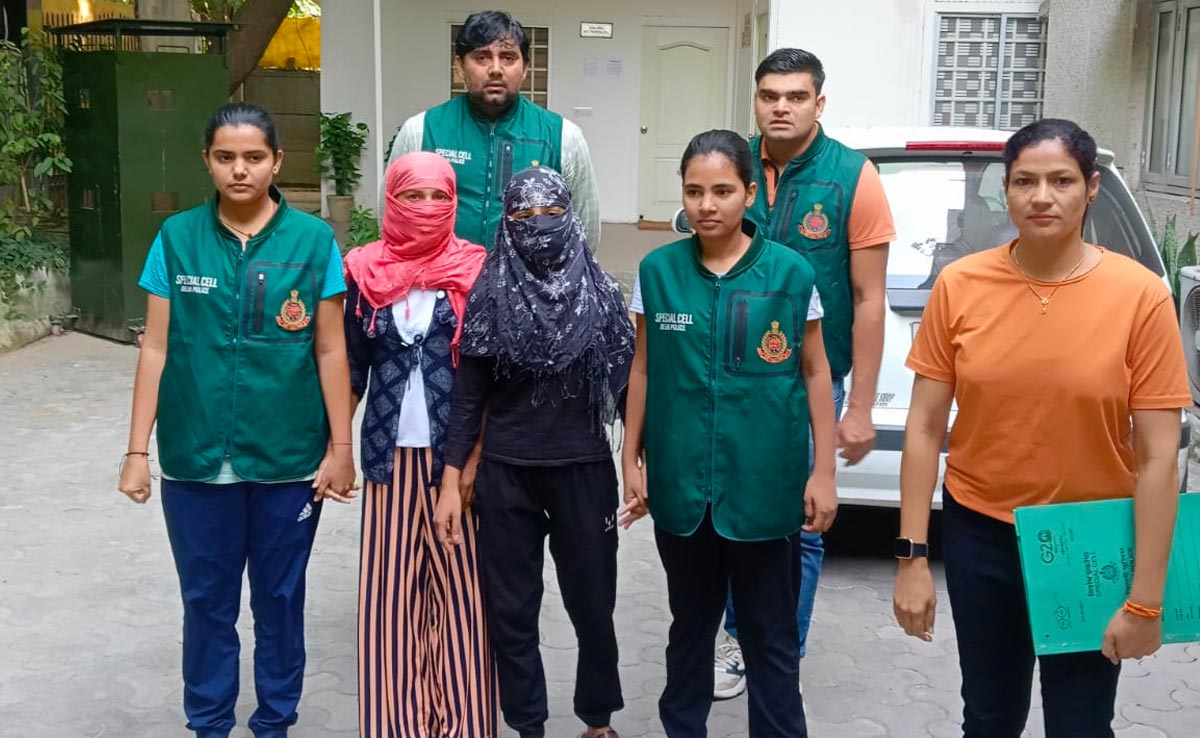 दिल्ली-NCR के गैंगस्टरों को हथियार सप्लाई करने वाली महिलाएं गिरफ्तार, 10 पिस्टल बरामद