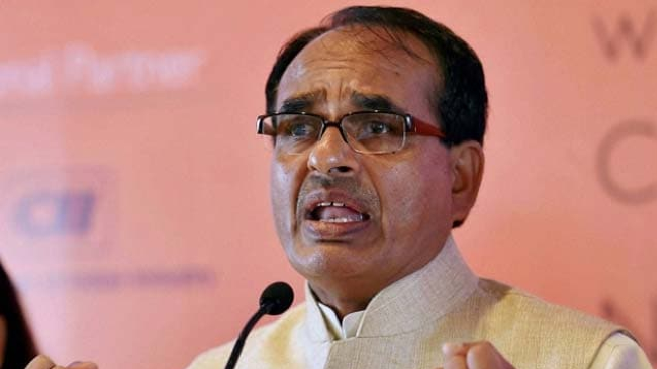 बहन-बेटियों के साथ दुर्व्यवहार करने वाले को दी जाएगी फांसीट: CM शिवराज बहन-बेटियों के साथ दुर्व्यवहार करने वाले को दी जाएगी फांसीट: CM शिवराज