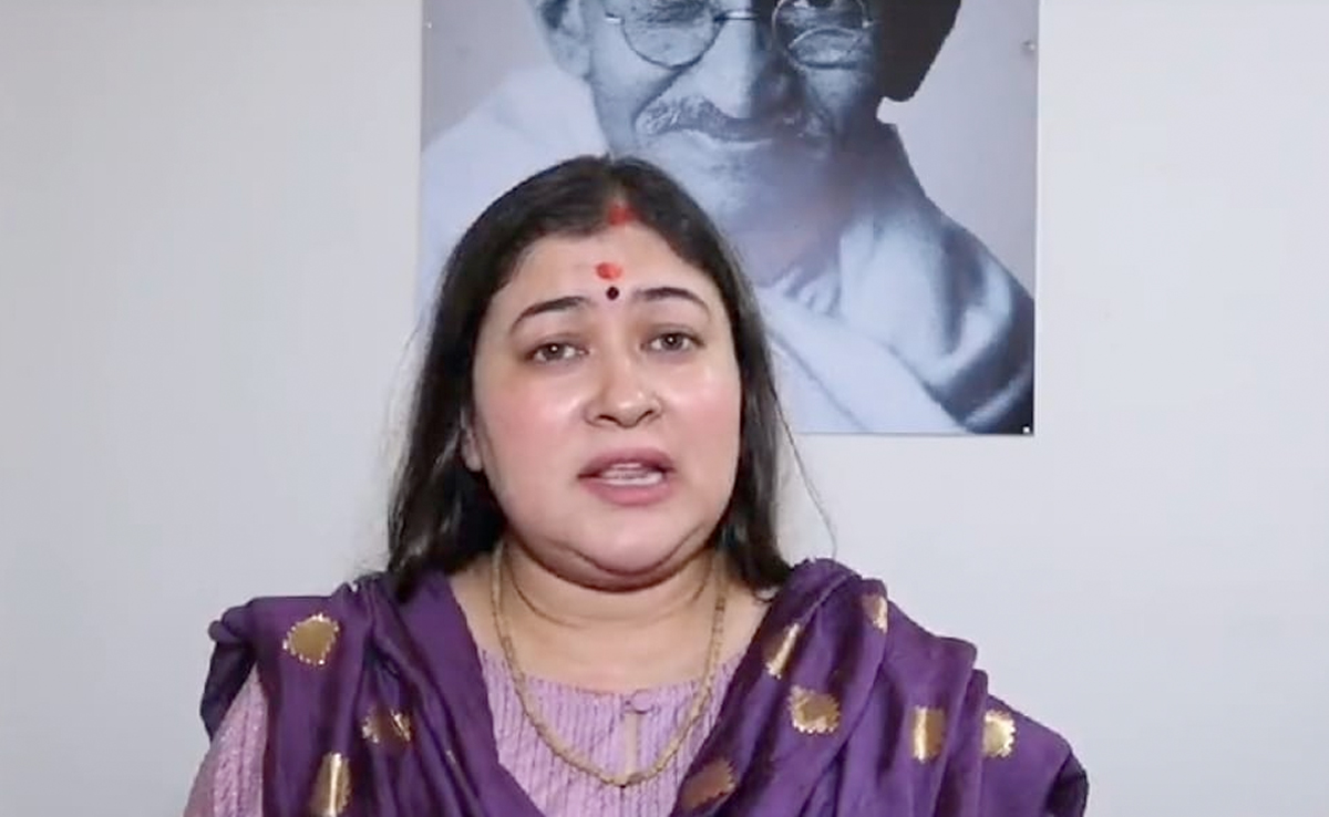 भाजपा शासित मध्य प्रदेश में आदिवासियों पर हो रहा अत्याचार... कांग्रेस नेता रागिनी नायक ने लगाए आरोप