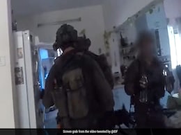 Video : हमास के हमले के बाद घर में छिपे परिवार का इजरायल की स्पेशल कैनाइन यूनिट ने किया रेस्क्यू Video : हमास के हमले के बाद घर में छिपे परिवार का इजरायल की स्पेशल कैनाइन यूनिट ने किया रेस्क्यू