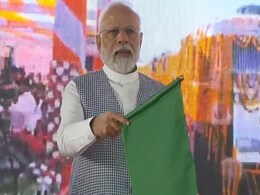 लंबे इंतजार के बाद जैसलमेर से दिल्ली के लिए रूणिचा एक्सप्रेस हुआ चालू, रूट में बदलाव से निराशा लंबे इंतजार के बाद जैसलमेर से दिल्ली के लिए रूणिचा एक्सप्रेस हुआ चालू, रूट में बदलाव से निराशा