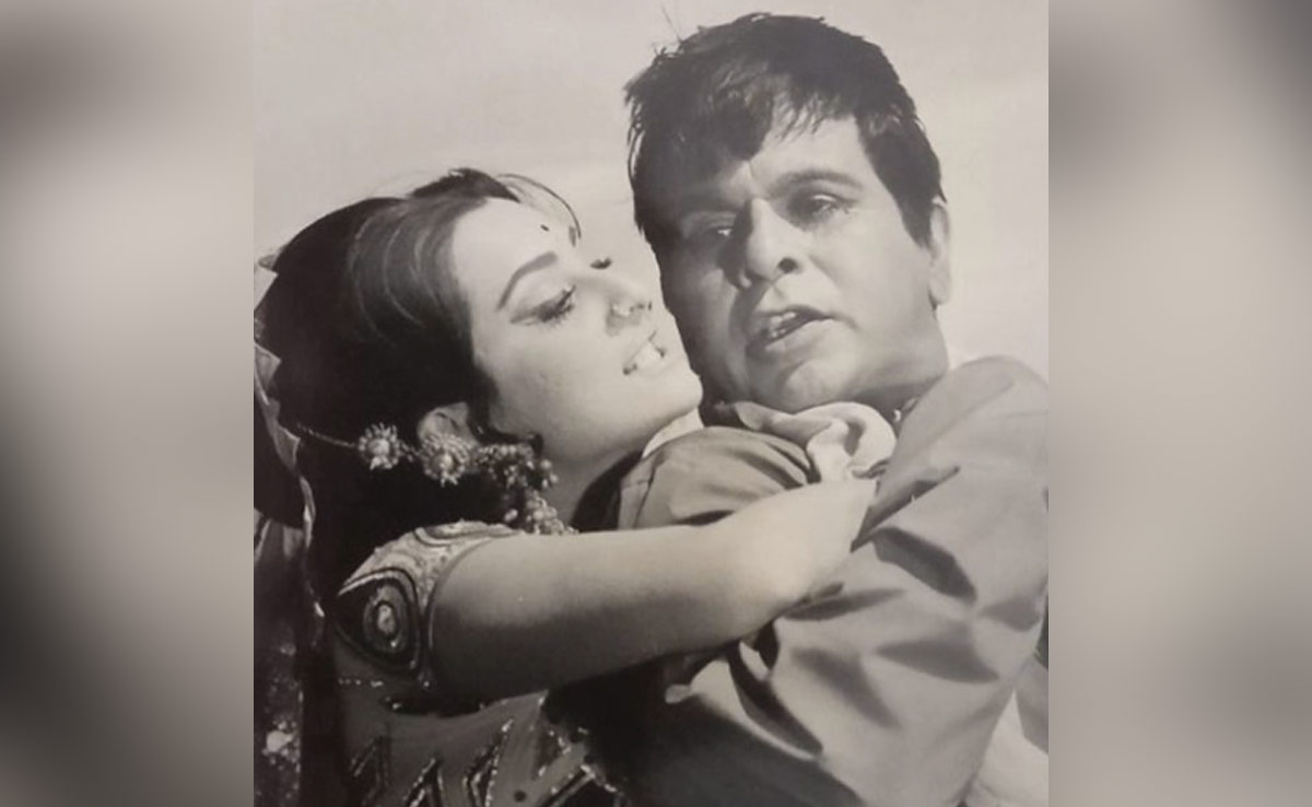 Saira Banu Recalls Shooting For <i>Bairaag</i> With Dilip Kumar In "Freezing Cold": "Our Teeth Were Chattering"