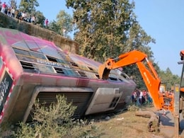 Bilaspur News: सड़क हादसे में 2 की मौत और 25 गंभीर रूप से घायल, इलाहाबाद से यहां जा रही थी बस Bilaspur News: सड़क हादसे में 2 की मौत और 25 गंभीर रूप से घायल, इलाहाबाद से यहां जा रही थी बस