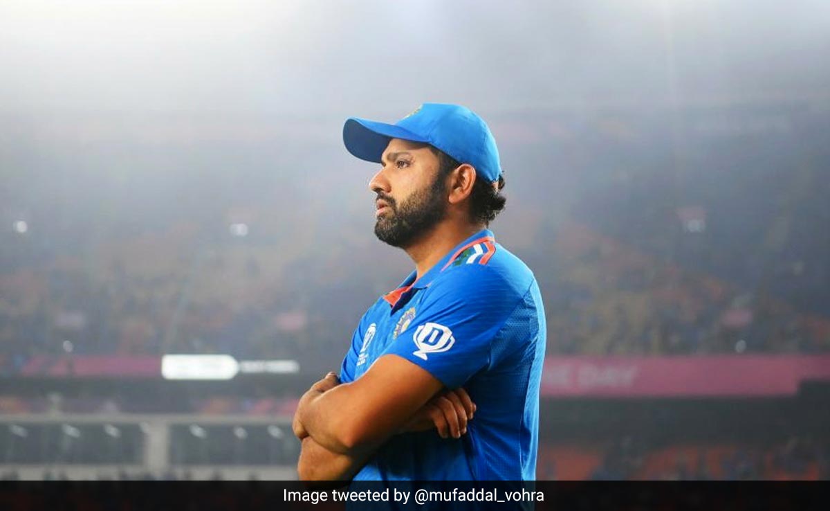 ICC Ranking update: इस नंबर पर पहुंचकर रोहित शर्मा ने ODI रैंकिंग में मचाया तहलका, बाबर की बादशाहत खतरे में