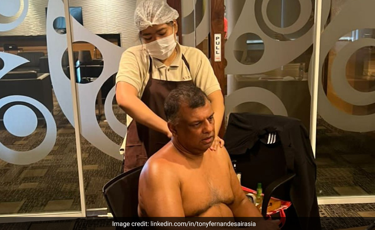 AirAsia CEO Sits Shirtless In Management Meeting While Getting A Massage, Draws Criticism