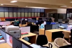 कर्नाटक में सोशल एंड एजुकेशनल सर्वे की रिपोर्ट को अंतिम रूप देने की तैयारी कर्नाटक में सोशल एंड एजुकेशनल सर्वे की रिपोर्ट को अंतिम रूप देने की तैयारी