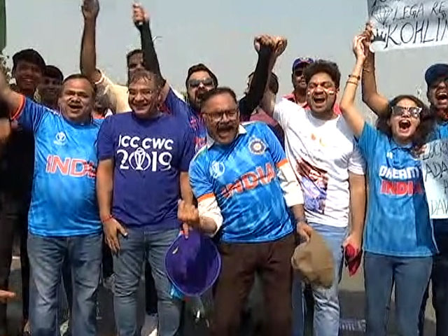 भारत-इंग्लैंड मैच में प्रशंसकों को विराट कोहली के 'रिकॉर्ड' शतक का इंतजार