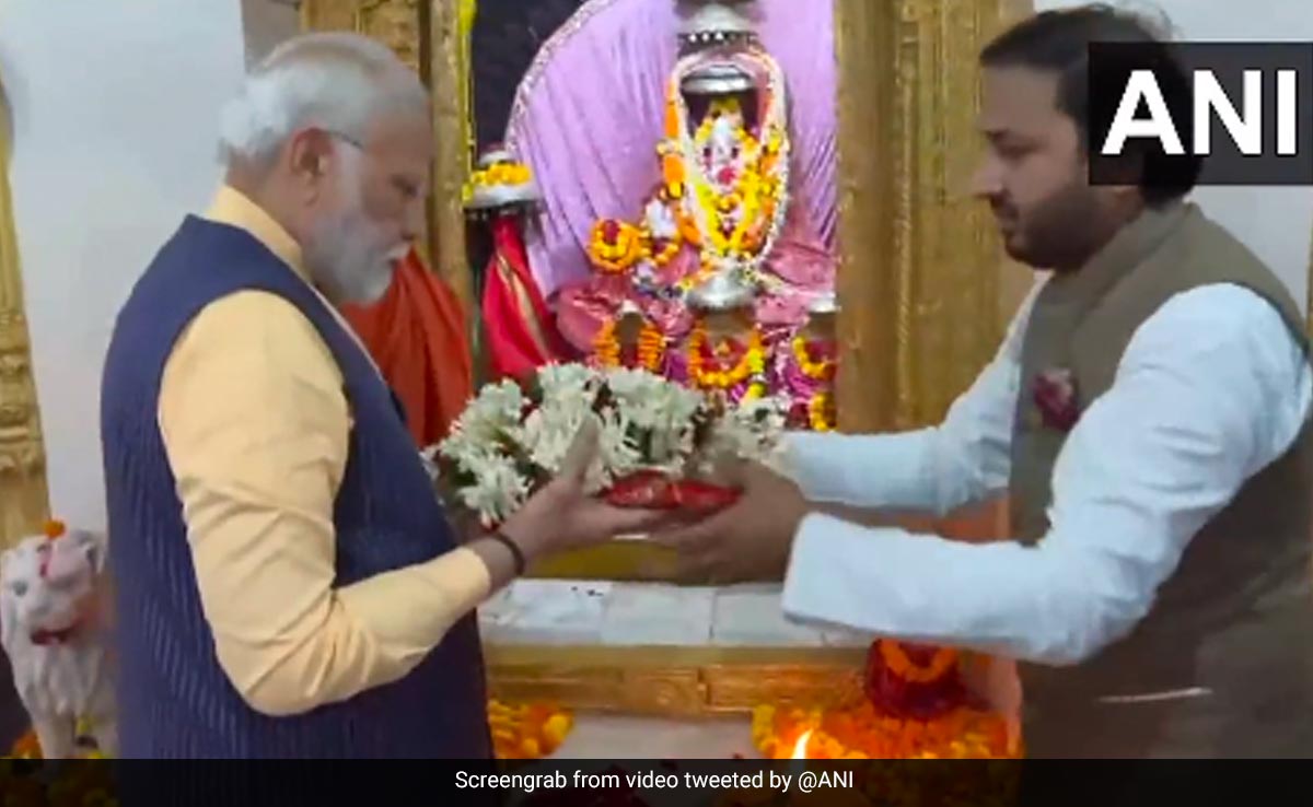 PM Modi Offers Prayers At Danteshwari Temple In Chhattisgarh