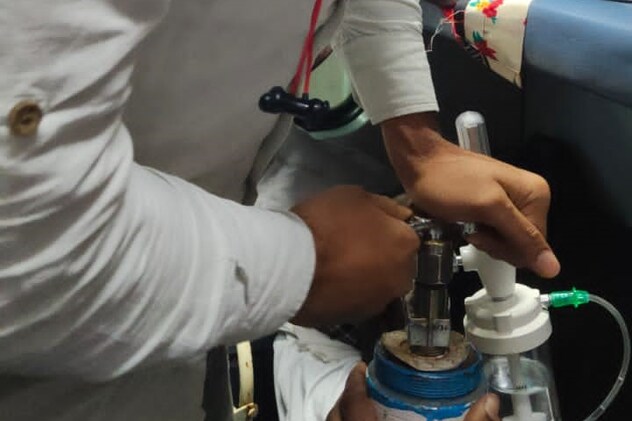 Bhopal: मरीज के लिए फरिश्ता बनकर आई CPHD एनजीओ, मिला ऑक्सीजन सिलेंडर