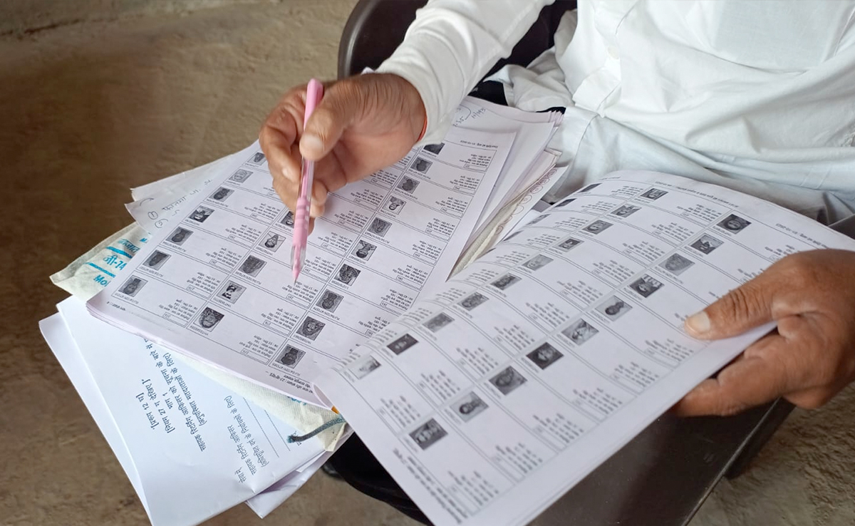 वोटर लिस्ट में आपका मोबाइल नंबर और ई-मेल जोड़ने की तैयारी, जानिए क्यों