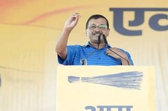 दिल्ली में ओला, उबर जैसी APP से कैब की तरह लक्ज़री बस की भी बुकिंग...! दिल्ली में ओला, उबर जैसी APP से कैब की तरह लक्ज़री बस की भी बुकिंग...!