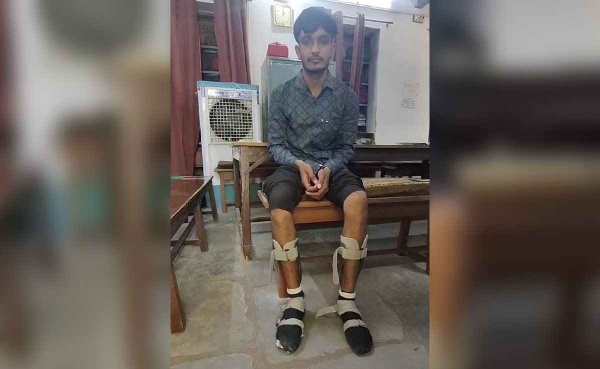 पुलिस ने ऐसा पीटा कि 45 दिन से उठ नहीं पा नहीं पा रहा युवक, कोर्ट में लगाई अर्जी तो SP को मिला ये आदेश