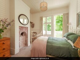 Astrology Tips: घर खरीदने का सपना नहीं हो रहा पूरा तो करें ये उपाय, दूर होगी हर अड़चन Astrology Tips: घर खरीदने का सपना नहीं हो रहा पूरा तो करें ये उपाय, दूर होगी हर अड़चन