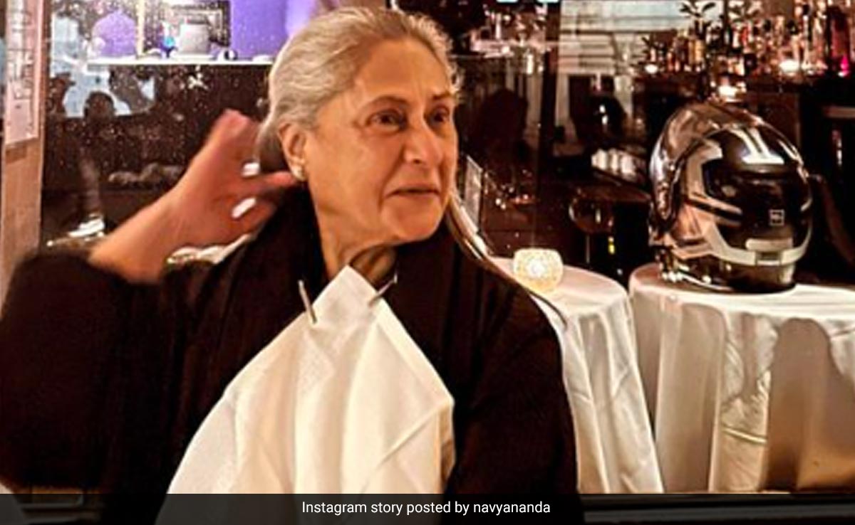 Just Jaya Bachchan "Finally Smiling For The Paps." Pic By Navya