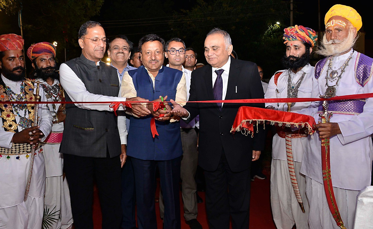 Jaipur: मुख्य चुनाव आयुक्त ने किया स्वीप प्रदर्शनी का उद्घाटन, मतदान के लिए हर वर्ग को किया जागरूक