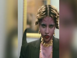 Uorfi Javed Channels Her "Inner Demon" In A Daring Black Outfit Uorfi Javed Channels Her "Inner Demon" In A Daring Black Outfit