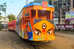 Kolkata's Durga Puja-Themed Tram Kolkata's Durga Puja-Themed Tram
