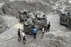 लापता हुआ Dholpur का जवान, परिवार मांग रहा वापसी की दुआ लापता हुआ Dholpur का जवान, परिवार मांग रहा वापसी की दुआ