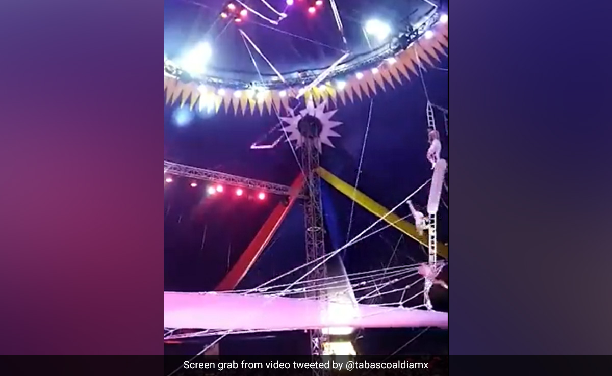 Video: Chilean Trapeze Artist Falls 29 Foot After Platform Collapses, Fired Later