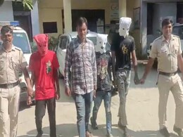 LGBT समुदाय से जुड़े 2 बांग्लादेशी नागरिकों के साथ दुष्कर्म, 3 आरोपी गिरफ्तार LGBT समुदाय से जुड़े 2 बांग्लादेशी नागरिकों के साथ दुष्कर्म, 3 आरोपी गिरफ्तार