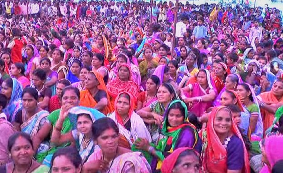 Bemetara News : पिछले दो चुनाव में सिर्फ 8 महिलाओं ने बेमेतरा से ठोकी दावेदारी, कैसे बढ़ेगी राजनीति में हिस्सेदारी?