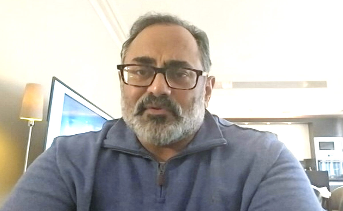 "Congress Wants To Gain Power Through Fake Guarantees": Union Minister