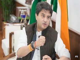 MP Election: क्या बीजेपी पिछोर से लड़ाएगी ज्योतिरादित्य सिंधिया को चुनाव ! क्यों हो रही है ये चर्चा? MP Election: क्या बीजेपी पिछोर से लड़ाएगी ज्योतिरादित्य सिंधिया को चुनाव ! क्यों हो रही है ये चर्चा?