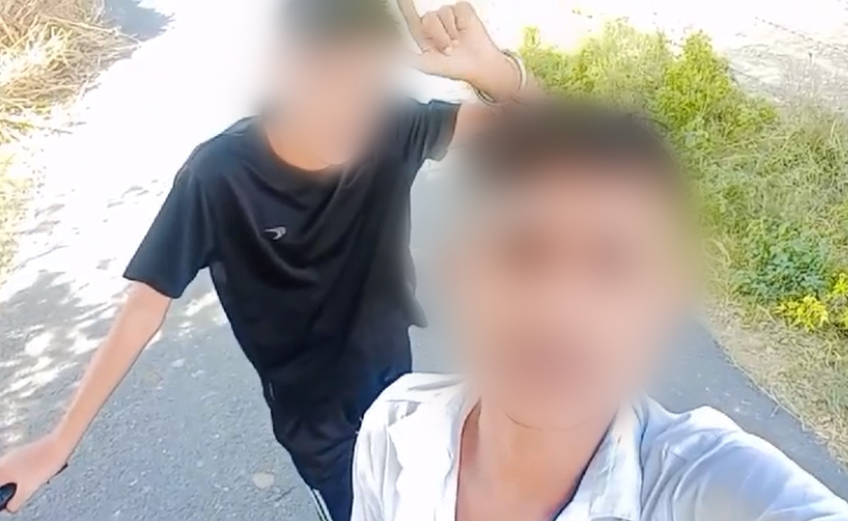 UP Teenagers Shoot Teacher In Leg, Call Themselves "Gangster" On Camera
