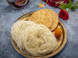 Karva Chauth 2023: 6 Must-Have Foods In A Classic Sargi Thali Karva Chauth 2023: 6 Must-Have Foods In A Classic Sargi Thali