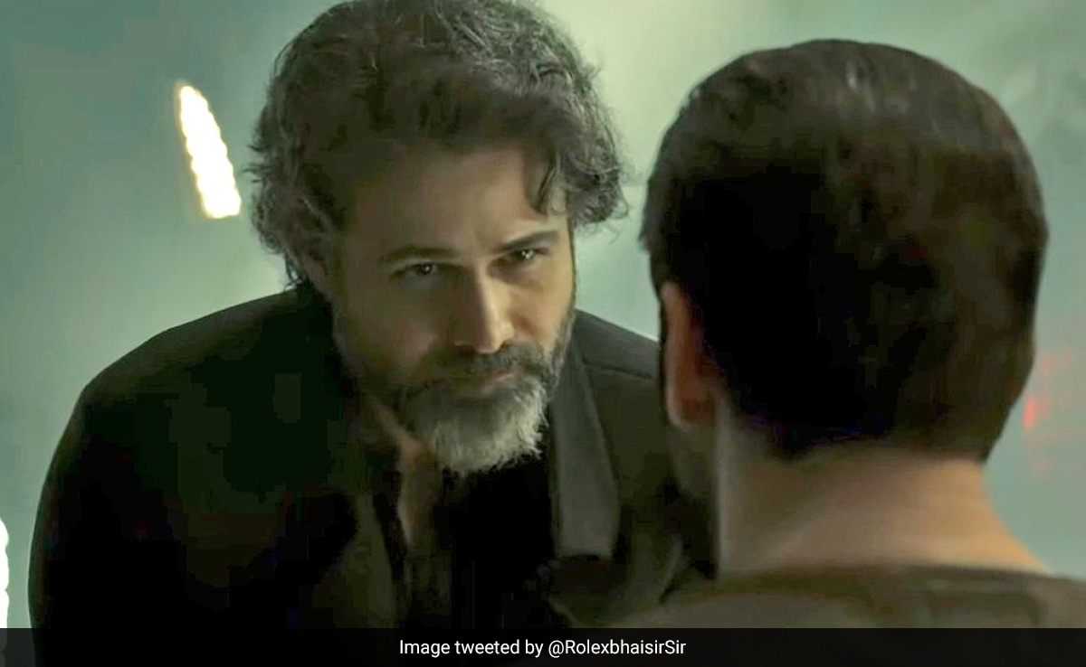 <i>Tiger 3</i>: The Internet Thinks Salman Khan Has "Finally Found A Worthy Opponent" In Emraan Hashmi