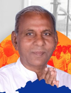 नामांकन रैली में भीड़ जुटाने के लिए जनता में पीले चावल बांटे विधायक, जानें पूरा मामला