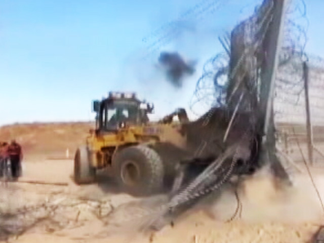 Video: At Israel-Gaza Border, Bulldozer Tears Down Fence