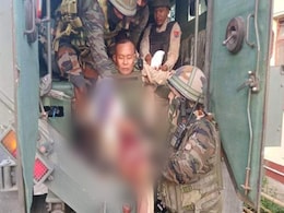 मणिपुर: पुलिसकर्मी की हत्या के बाद घटनास्थल पर जा रहे सुरक्षाबलों पर उग्रवादियों ने घात लगाकर किया हमला मणिपुर: पुलिसकर्मी की हत्या के बाद घटनास्थल पर जा रहे सुरक्षाबलों पर उग्रवादियों ने घात लगाकर किया हमला