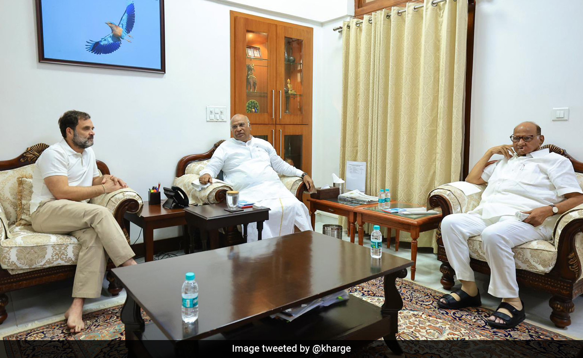 Sharad Pawar Explains Why 'INDIA' Doesn't Need PM Face With A 1977 Example