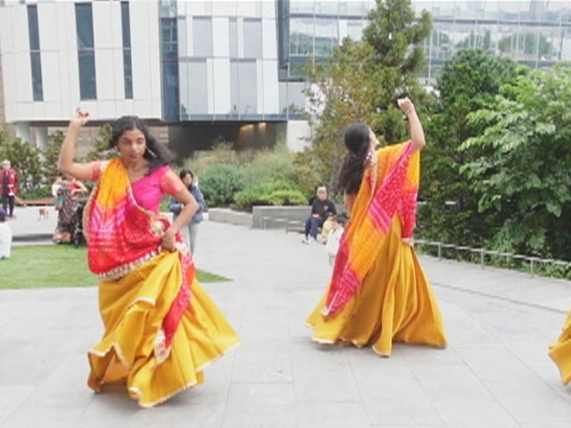 New York Dances To The Tunes Of Garba