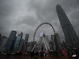 Trading Delayed, Schools Closed After Typhoon Koinu Hits Hong Kong Trading Delayed, Schools Closed After Typhoon Koinu Hits Hong Kong
