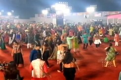 Heading Out For Garba Night? Here's What You Should Know Heading Out For Garba Night? Here's What You Should Know