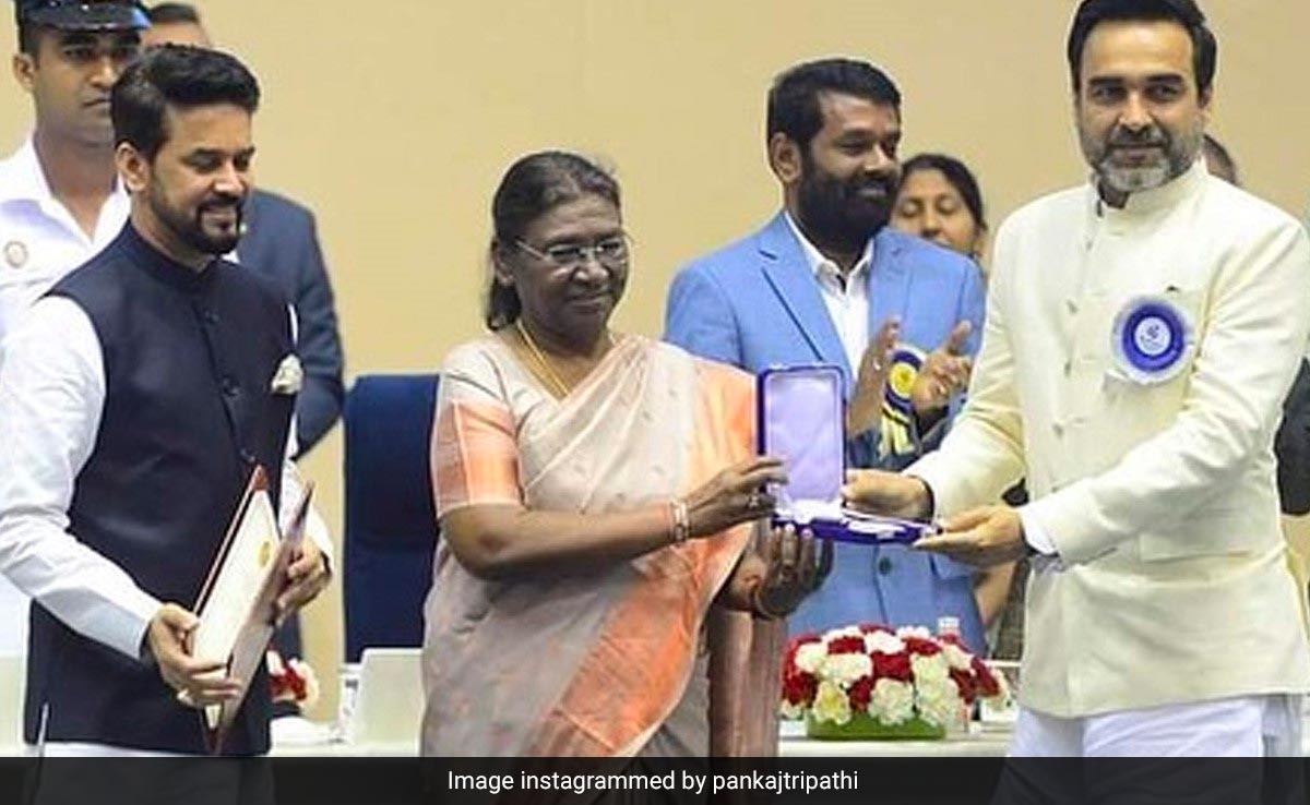 Pankaj Tripathi Shares Gratitude Note After Winning National Award: "<i>Banaya Hai Maine Yeh Ghar Dheere Dheere</i>"
