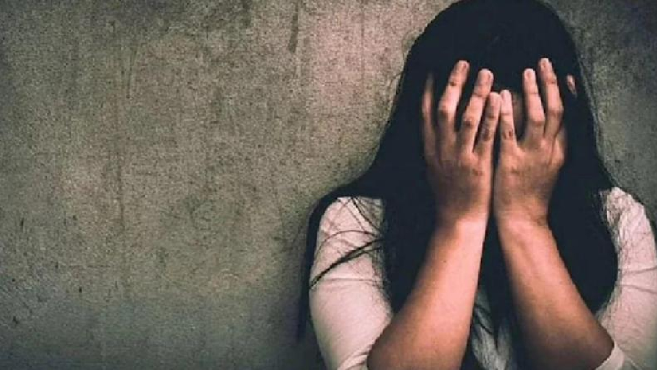 Sidhi में जमीन विवाद को लेकर महिला के साथ दरिंदगी