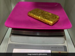 Smuggled Gold Worth Over Rs 2.5 Crore Seized At Bengaluru Airport Smuggled Gold Worth Over Rs 2.5 Crore Seized At Bengaluru Airport