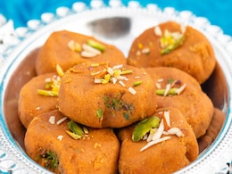 शुगर लेवल बढ़ने की चिंता सता रही है, तो घर पर बनाएं ये शुगर फ्री पेड़े, डायबिटीज के मरीज जमकर ले सकते हैं स्वाद शुगर लेवल बढ़ने की चिंता सता रही है, तो घर पर बनाएं ये शुगर फ्री पेड़े, डायबिटीज के मरीज जमकर ले सकते हैं स्वाद
