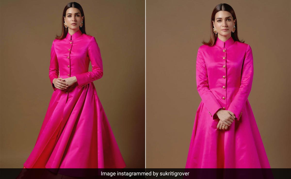 Kriti Sanon's Chic Ethnic Streak Continues In Colour Block Rajesh Pratap Singh <i>Anarkali</i> Suit For 69th National Awards