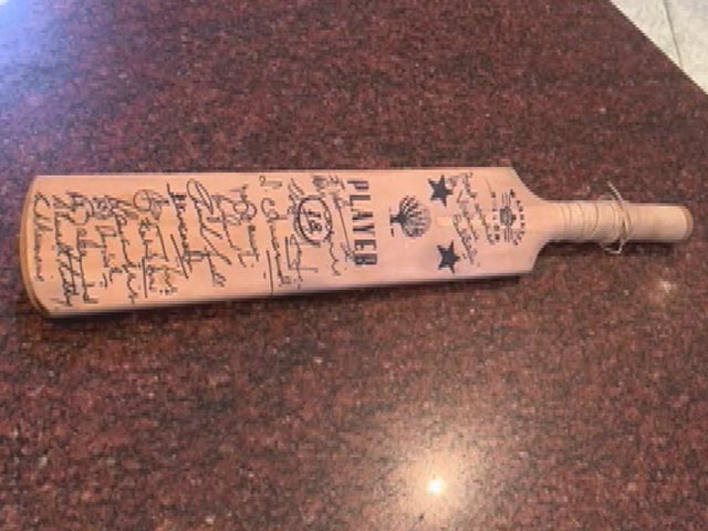 Watch | 45 Years Ago Legendary Cricketer Bishan Singh Bedi gave NDTV's Vishnu Som A Bat...