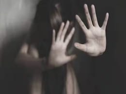झारखंड में कलाकार से सामूहिक दुष्कर्म मामले में तीसरे आरोपी की गिरफ्तार झारखंड में कलाकार से सामूहिक दुष्कर्म मामले में तीसरे आरोपी की गिरफ्तार