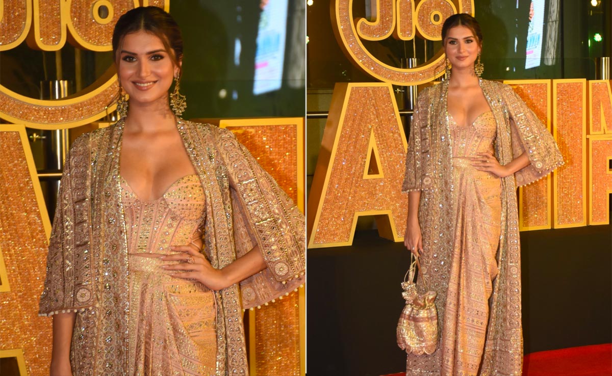 Tara Sutaria Glided In Gold In An Embroidered Ethnic Fusion Look At Jio MAMI Mumbai Film Festival 2023